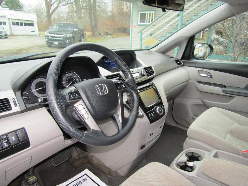 Used 2016 Honda Odyssey SE image 33