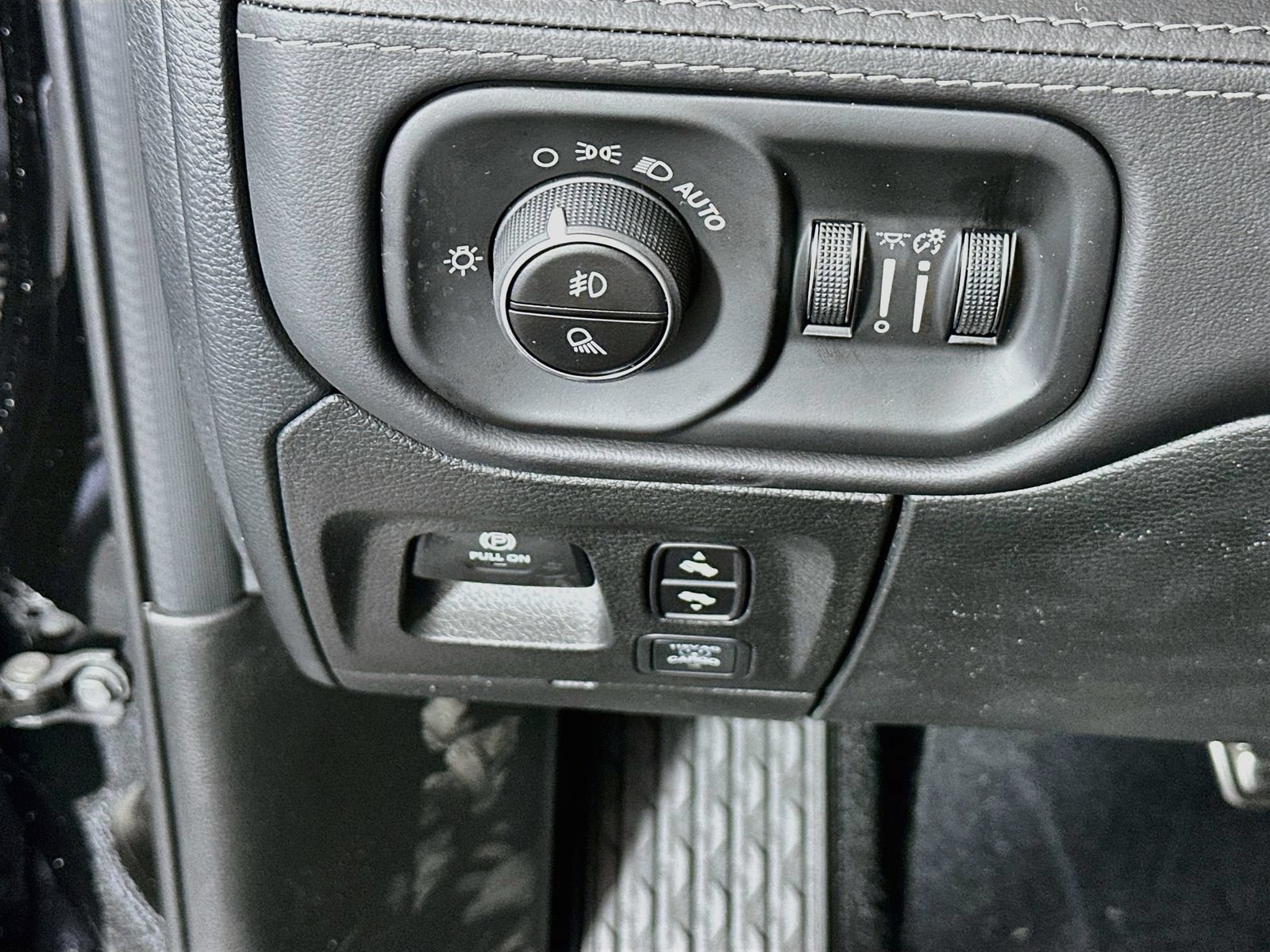 New 2026 RAM 1500 RHO w/ RHO Level 1 Equipment Group AWD/4WD image 10