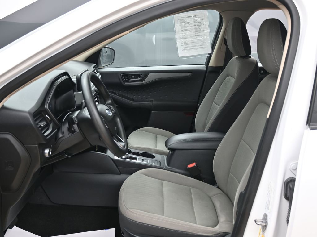 Used 2020 Ford Escape S image 16