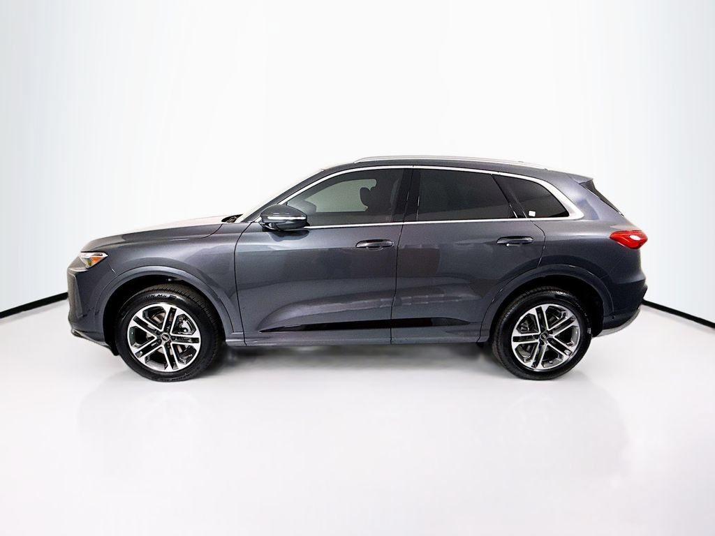 Used 2026 Audi Q5 Premium AWD/4WD image 8