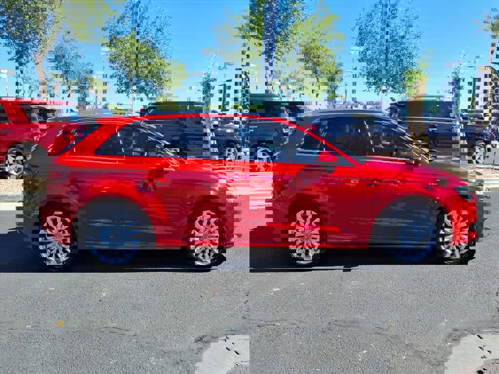 Used 2018 Audi A3 e-tron Premium Plus w/ Technology Package image 3