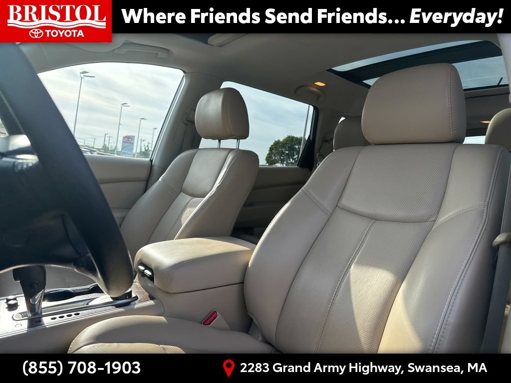 Used 2018 Nissan Pathfinder Platinum AWD/4WD image 19