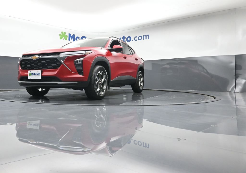 New 2026 Chevrolet Trax LT w/ Driver Confidence Package image 6