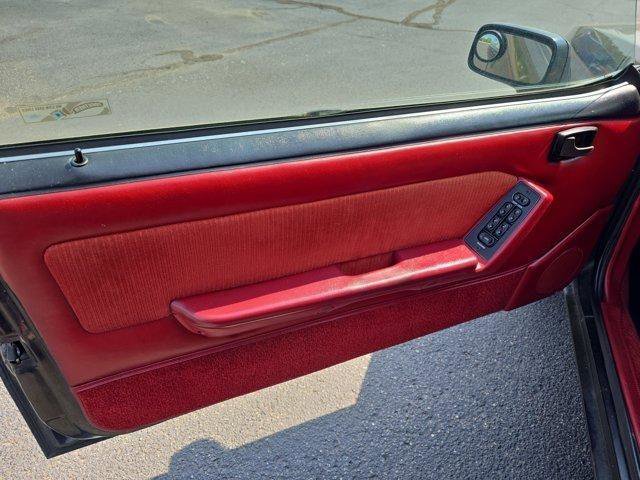 Used 1988 Ford Mustang LX image 8