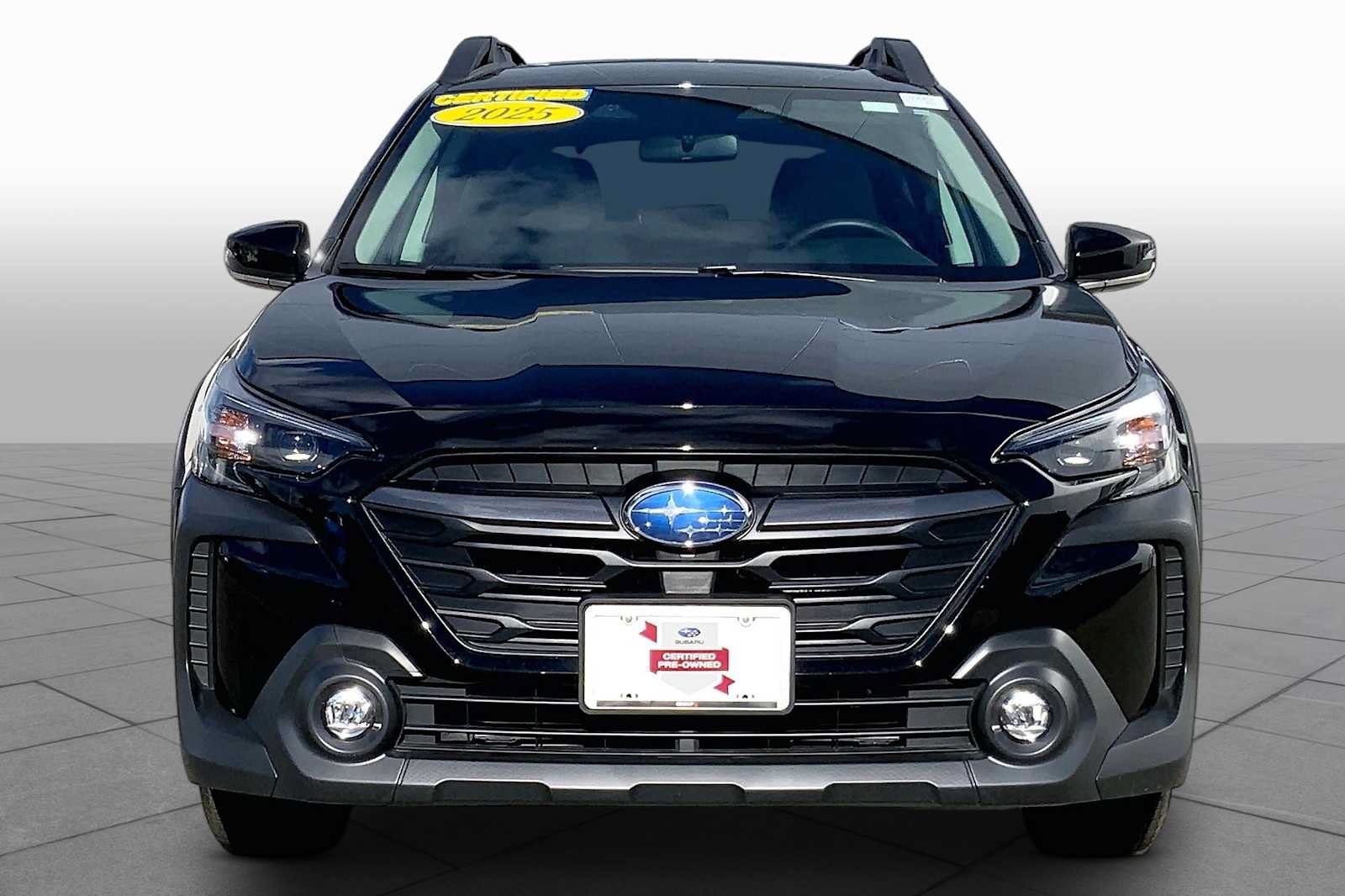 Used 2025 Subaru Outback Premium AWD/4WD image 5