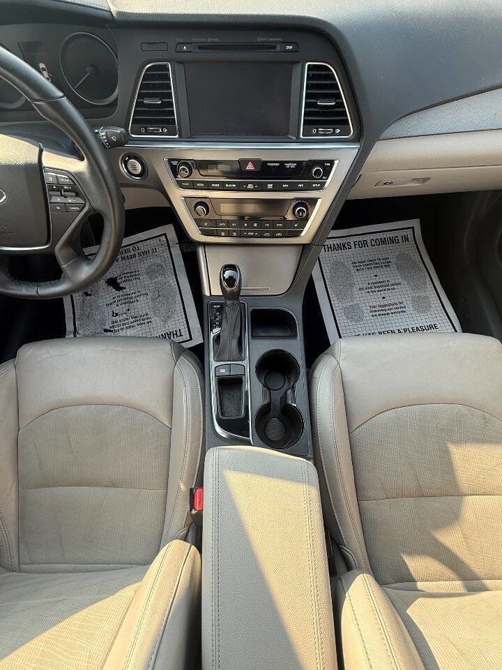 Used 2015 Hyundai Sonata Sport w/ Option Group 04 FWD image 15