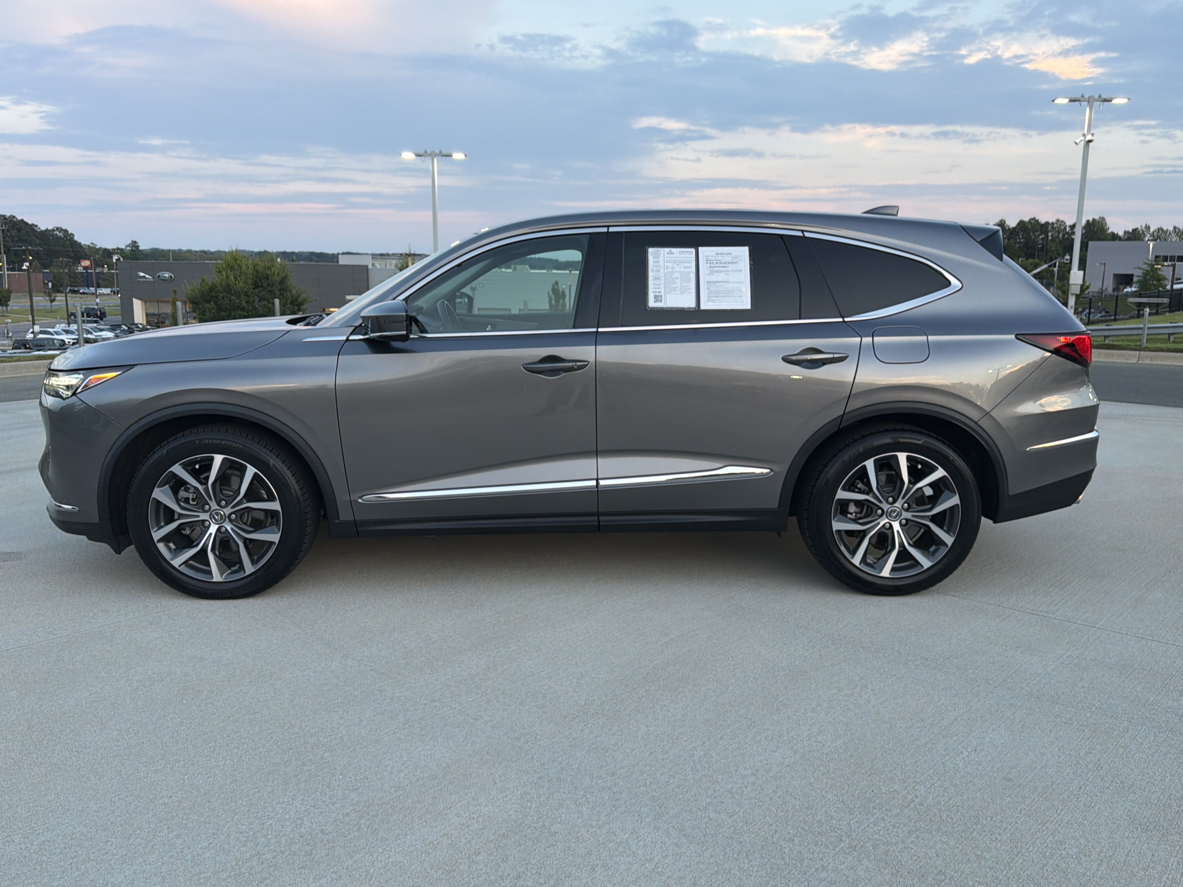 Certified 2023 Acura MDX w/ Technology Package FWD image 29