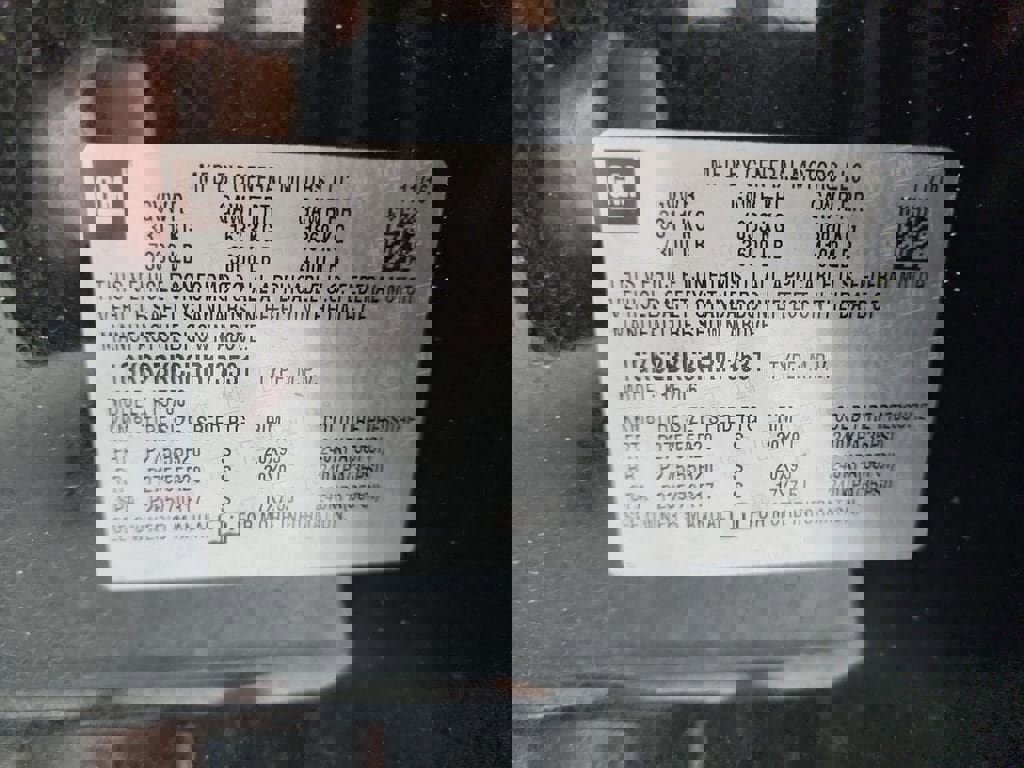 Used 2017 GMC Yukon SLT w/ Open Road Package image 34