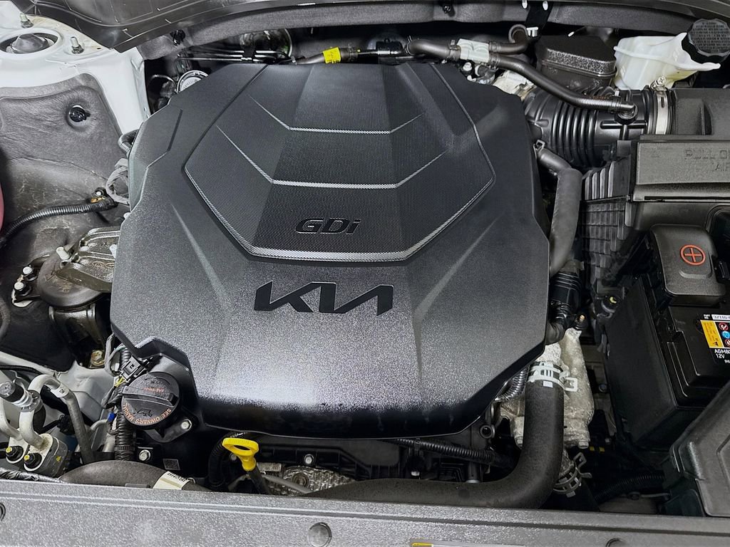 Used 2023 Kia Telluride EX w/ EX Captain's Chair Package image 38