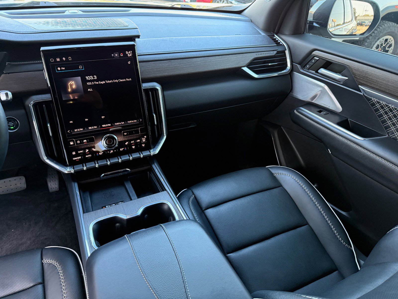 Certified 2024 GMC Acadia Denali w/ Super Cruise Package image 18