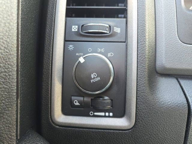 Certified 2018 RAM 1500 Express image 11