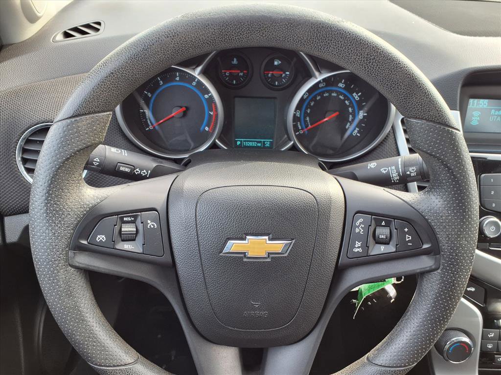 Used 2015 Chevrolet Cruze LT image 11