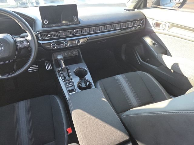 Used 2025 Honda Civic Sport image 28