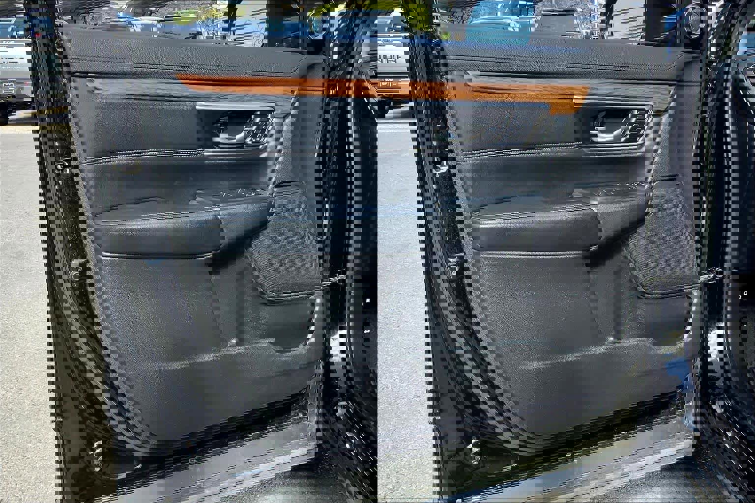 Used 2020 Honda CR-V EX-L image 41