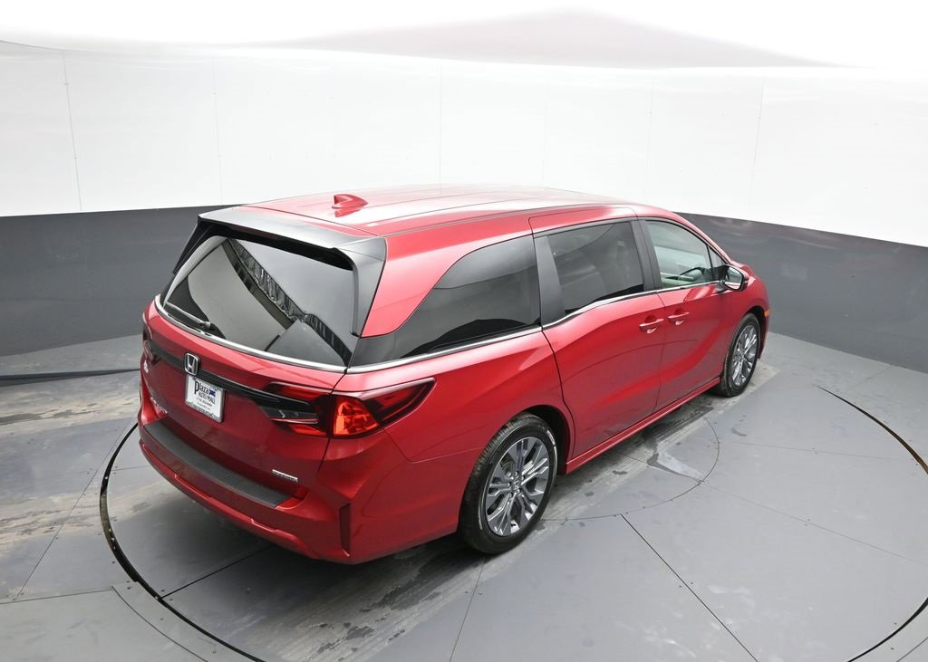 Certified 2025 Honda Odyssey Touring image 41