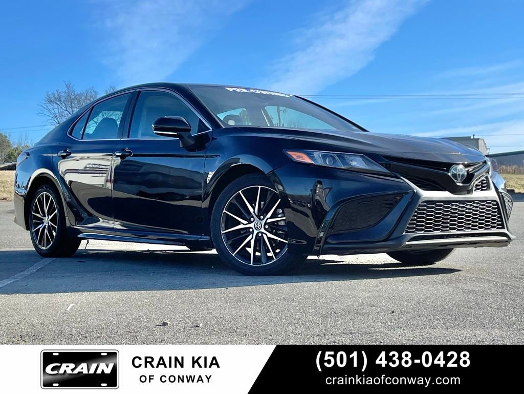 Used 2023 Toyota Camry SE FWD video 1