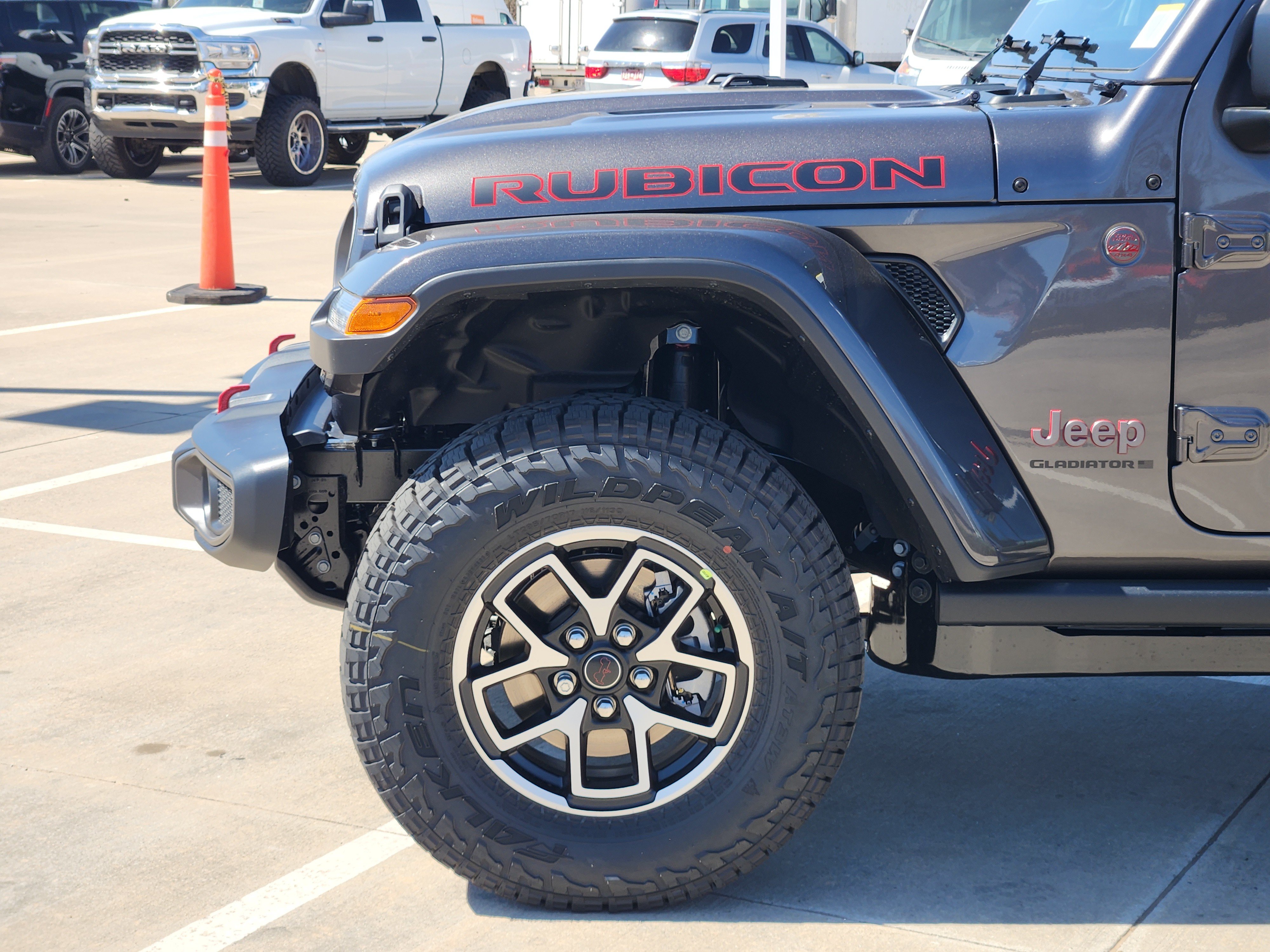 New 2026 Jeep Gladiator Rubicon w/ Steel Power Dome Hood Package AWD/4WD image 5