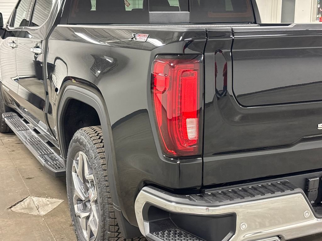 New 2026 GMC Sierra 1500 SLT w/ SLT Premium Plus Package AWD/4WD image 14