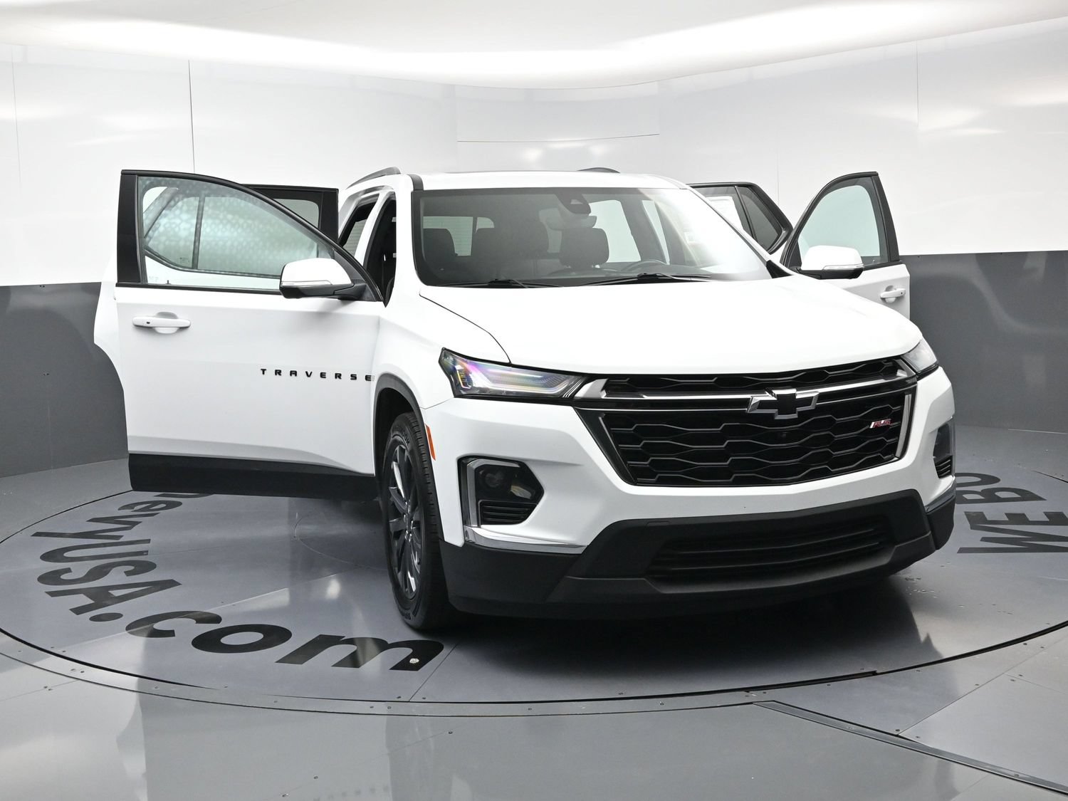 Used 2023 Chevrolet Traverse RS AWD/4WD image 24