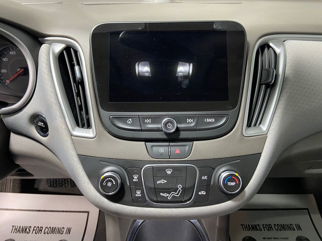 Used 2022 Chevrolet Malibu LS w/ Driver Confidence Package II image 11
