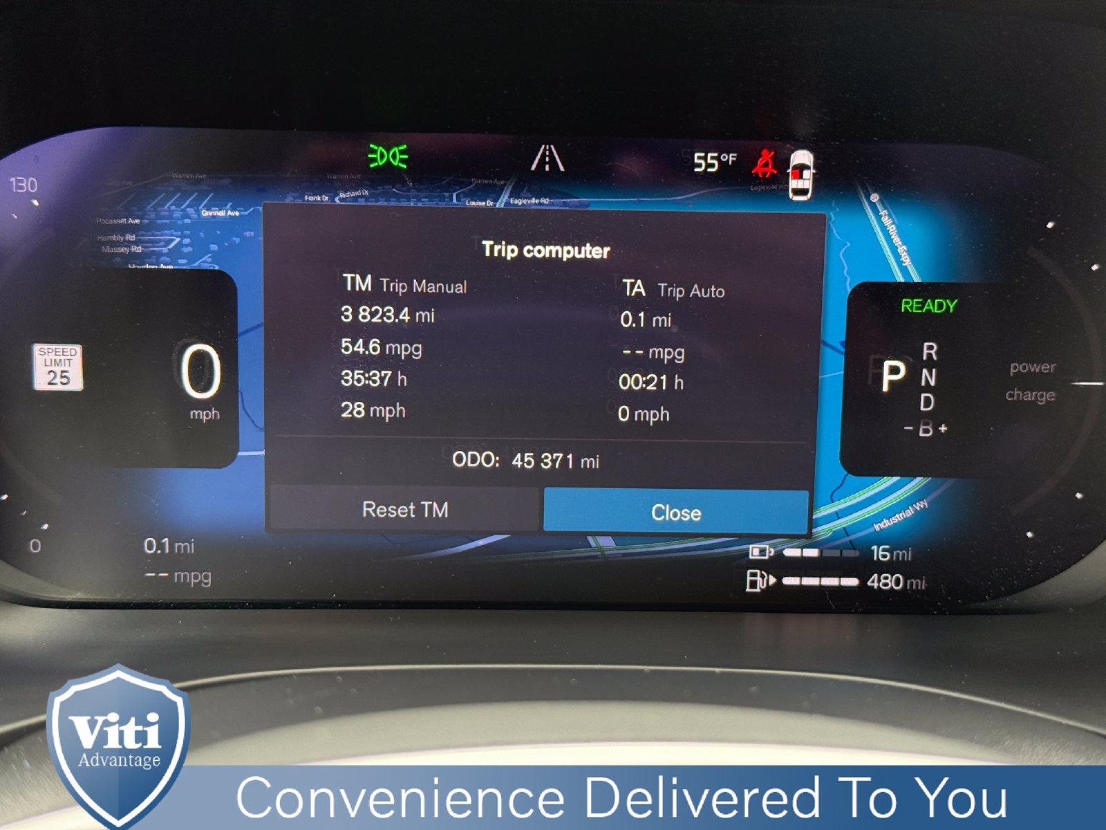 Certified 2024 Volvo XC60 T8 Ultimate AWD/4WD image 33