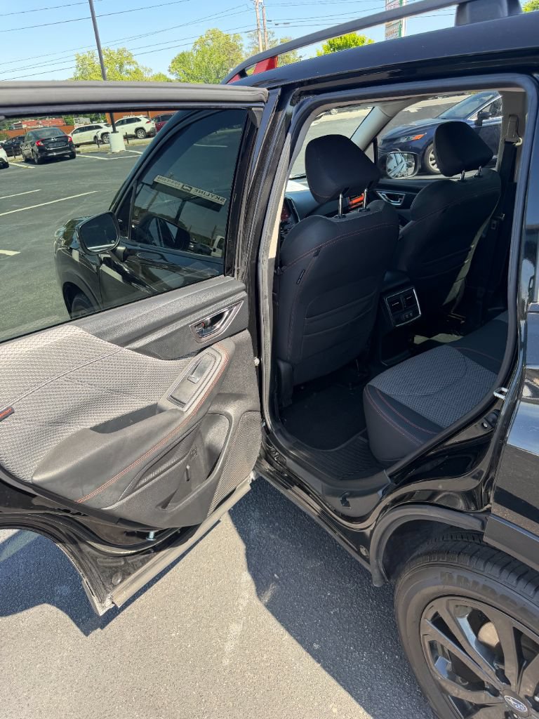 Used 2020 Subaru Forester Sport AWD/4WD image 18