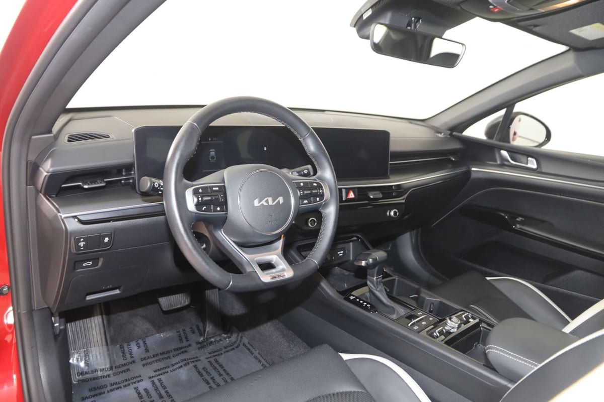 Used 2025 Kia K5 GT-Line AWD/4WD image 25