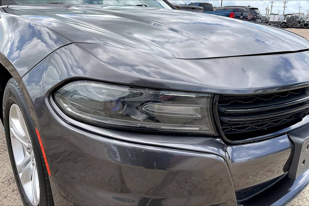 Certified 2022 Dodge Charger SXT w/ Leather Interior Group RWD image 32
