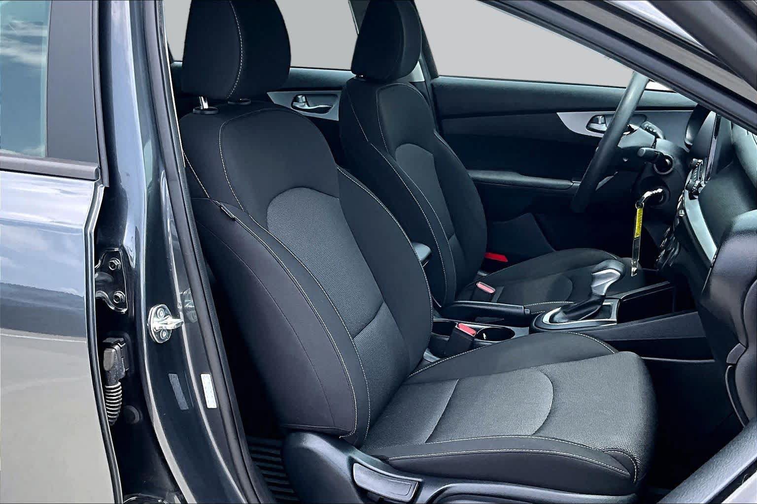 Certified 2024 Kia Forte LXS FWD image 9