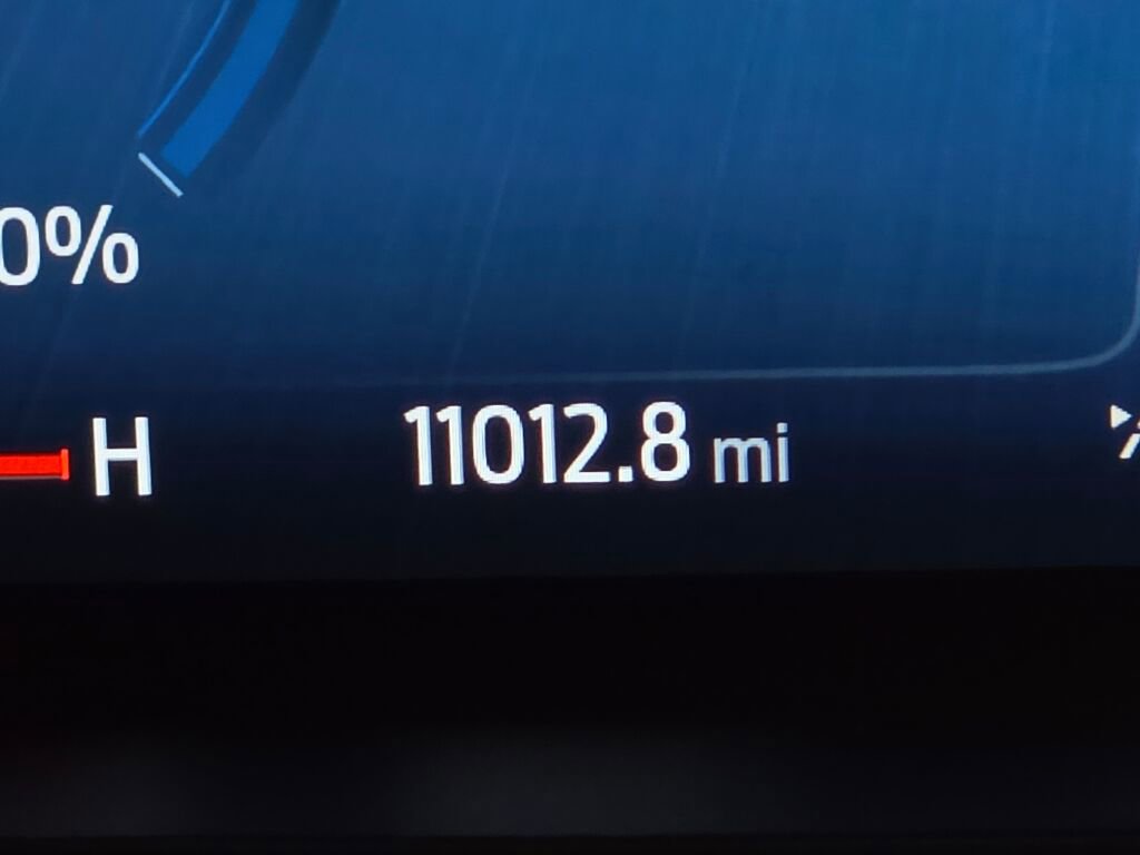 Used 2025 Ford Escape Platinum w/ Premium Technology Package image 36