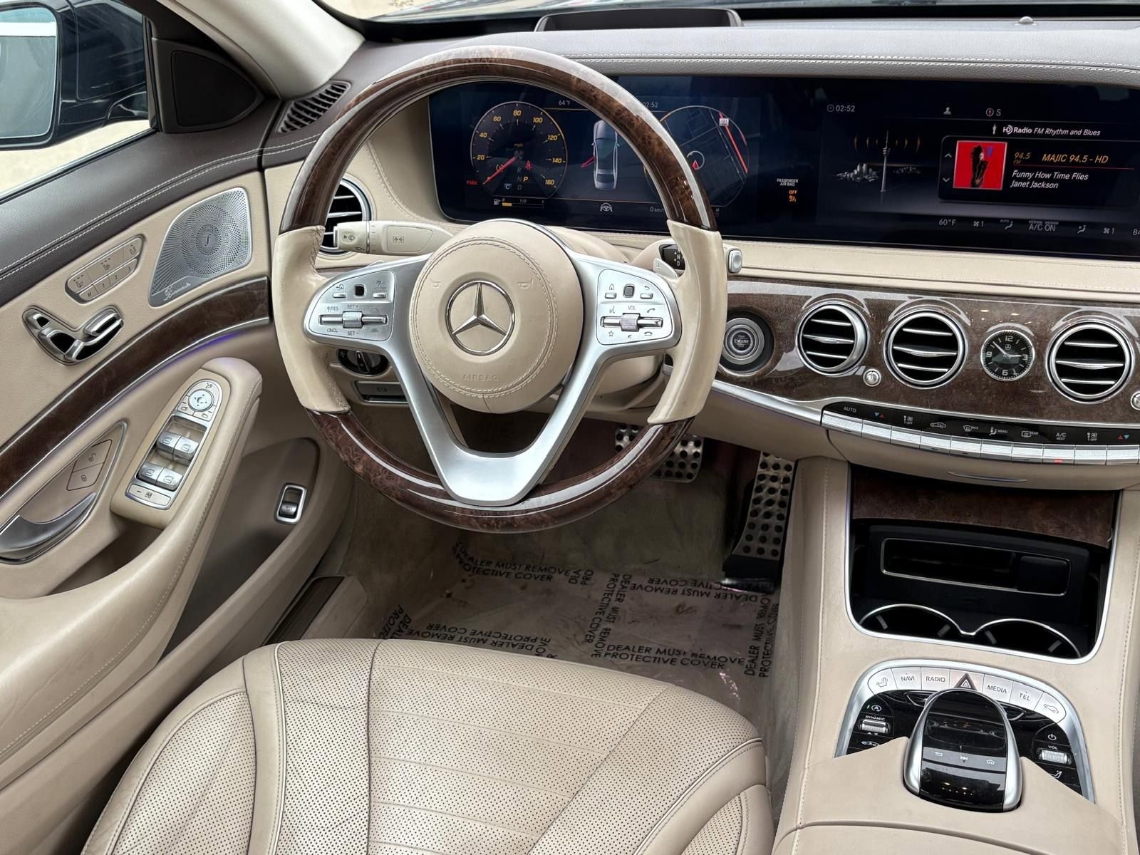 Used 2019 Mercedes-Benz S 560 Sedan image 16