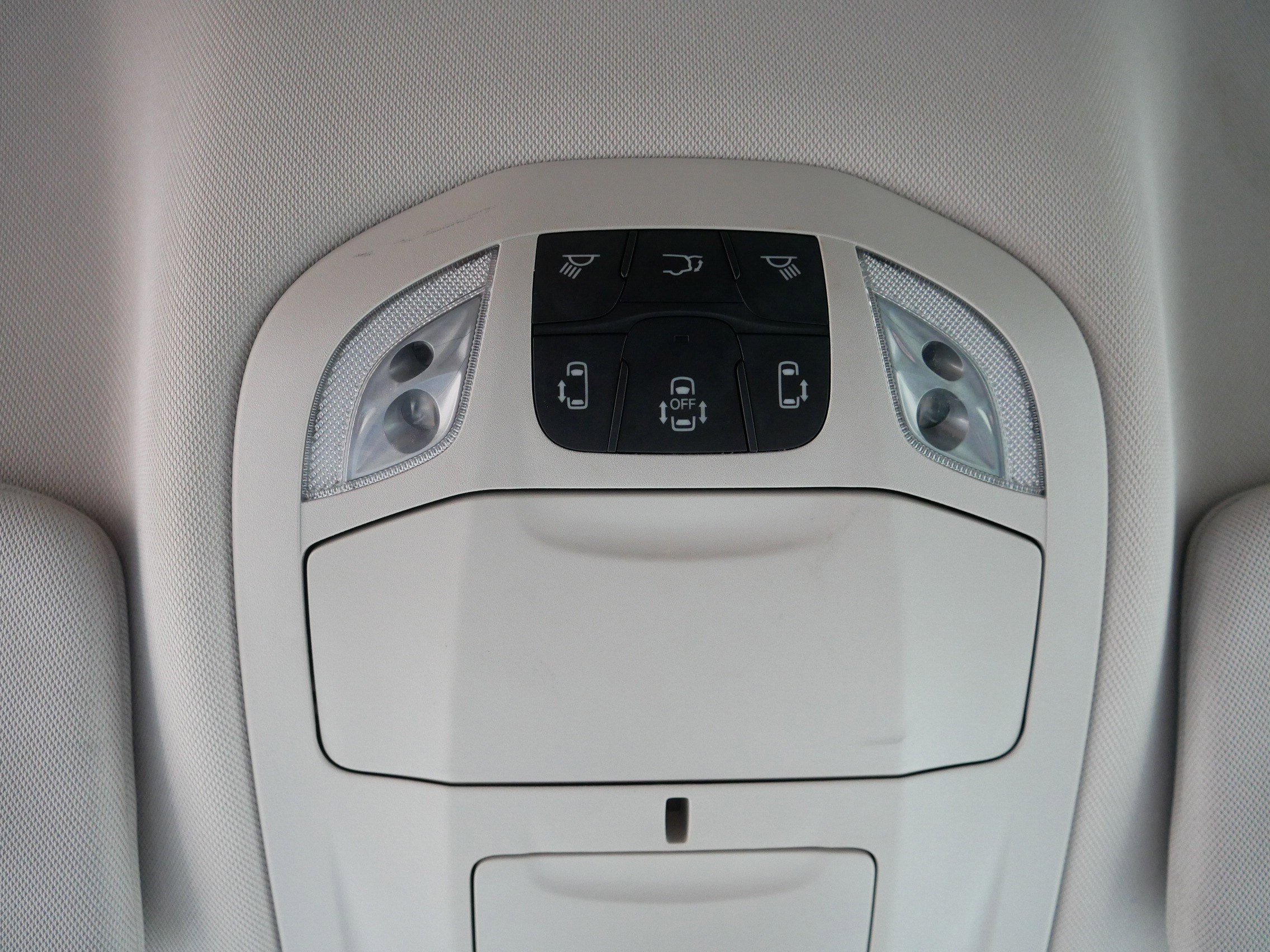 Certified 2024 Chrysler Pacifica Touring-L image 32