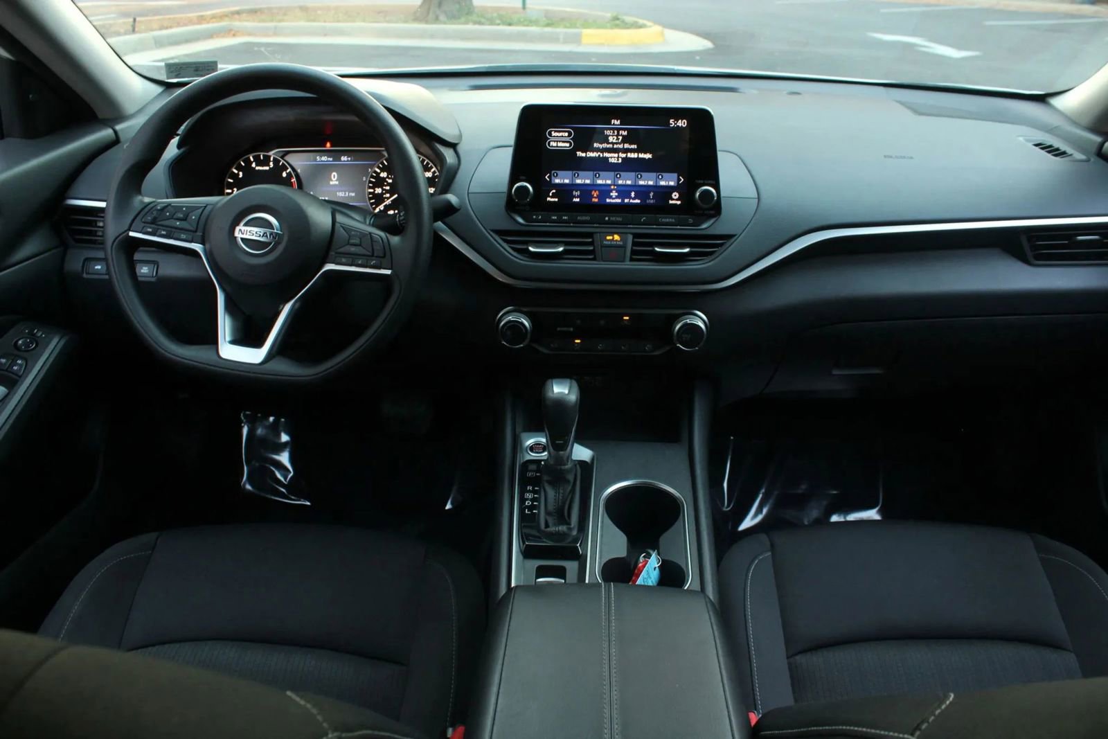 Used 2022 Nissan Altima 2.5 SV AWD/4WD image 22