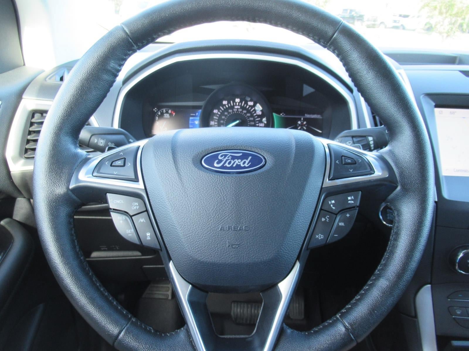 Used 2020 Ford Edge SEL w/ Convenience Package AWD/4WD image 25