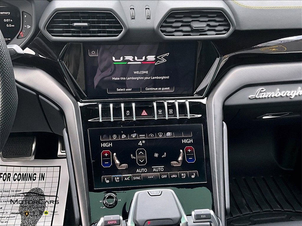 Used 2024 Lamborghini Urus S image 8