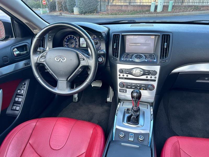 Used 2013 INFINITI G37 IPL image 25