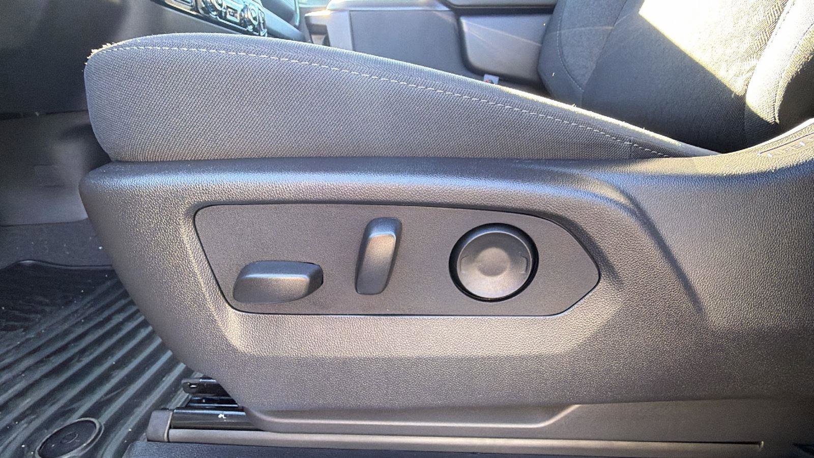 New 2026 GMC Sierra 1500 Elevation image 18