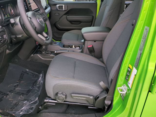 New 2026 Jeep Gladiator Sport AWD/4WD image 14