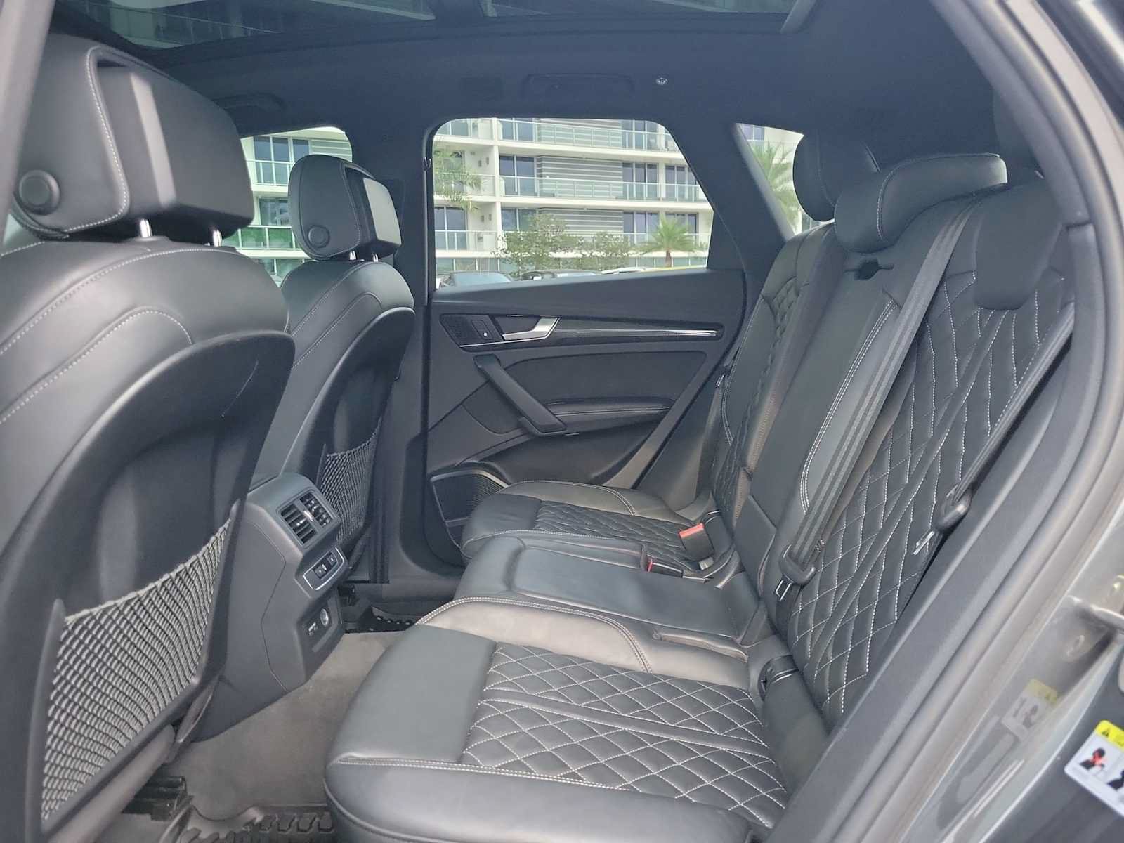 Used 2020 Audi SQ5 Prestige AWD/4WD image 19