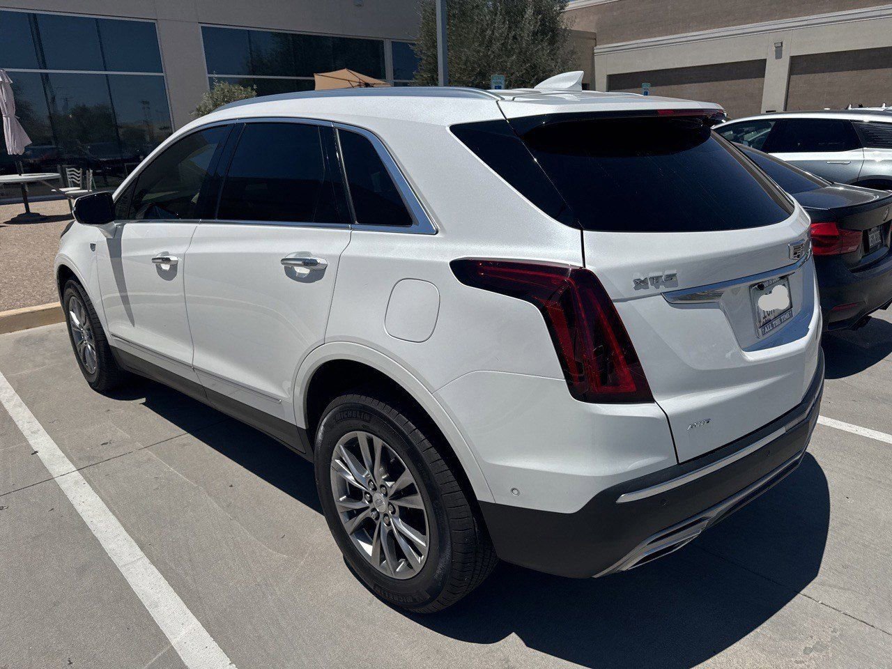 Used 2021 Cadillac XT5 Premium Luxury AWD/4WD image 5