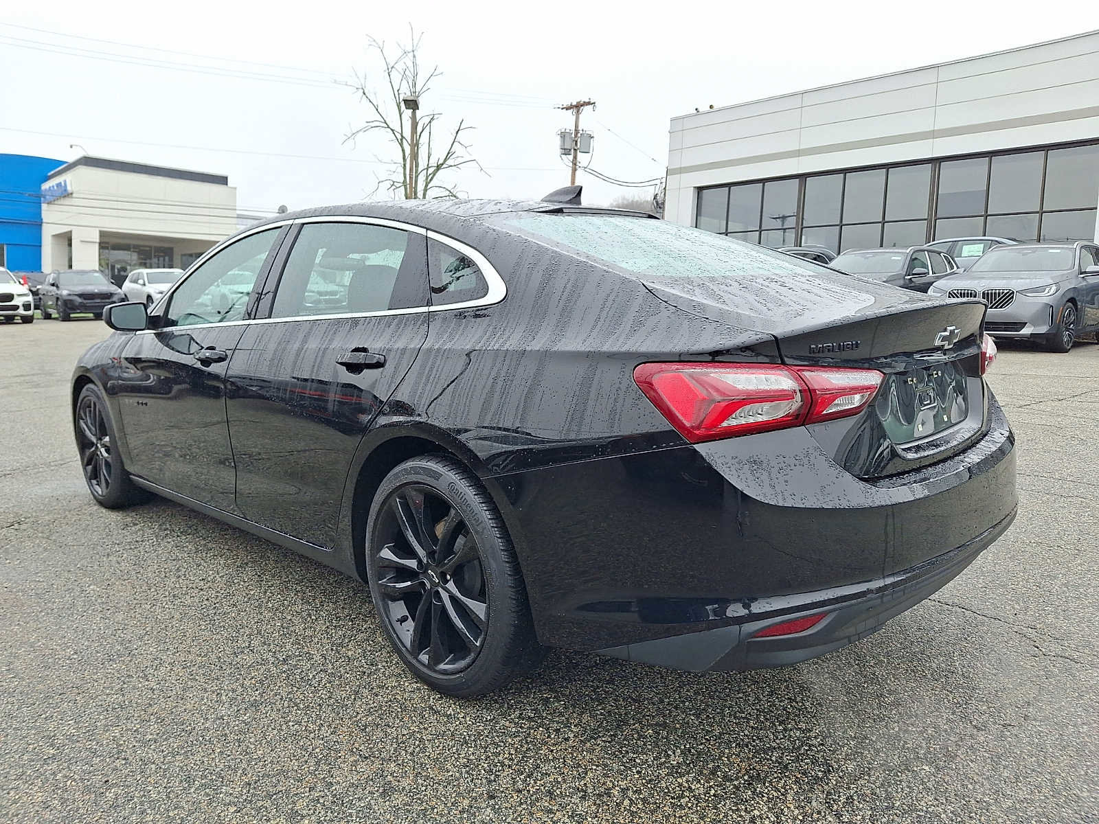 Used 2020 Chevrolet Malibu LT w/ Midnight Edition image 4