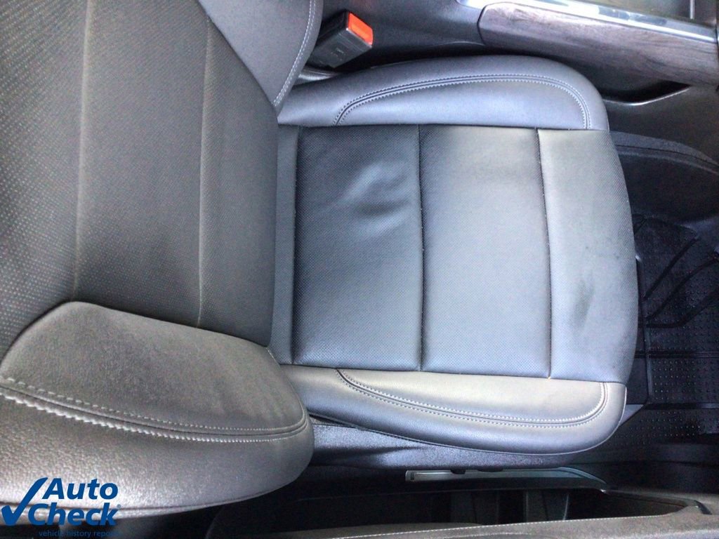 Used 2025 Chevrolet Silverado 2500 LTZ w/ LTZ Convenience Package image 15