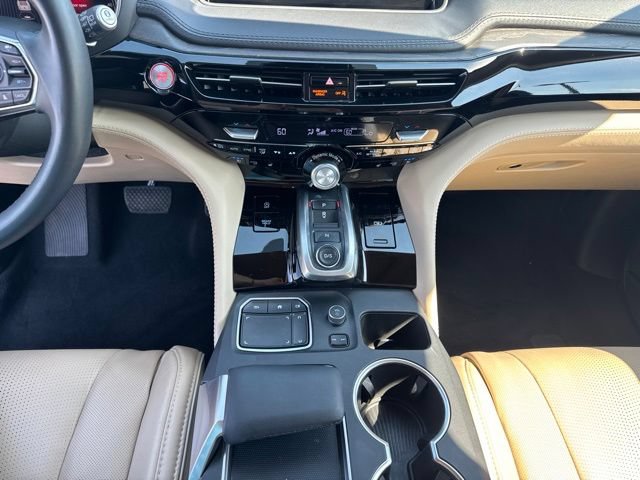 Used 2023 Acura MDX w/ Advance Package AWD/4WD image 14