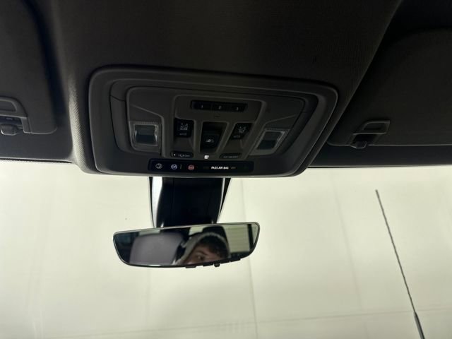 Used 2020 Chevrolet Silverado 3500 LTZ w/ LTZ Premium Package image 23