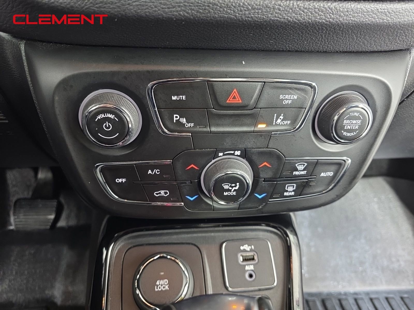 Used 2021 Jeep Compass Limited image 18