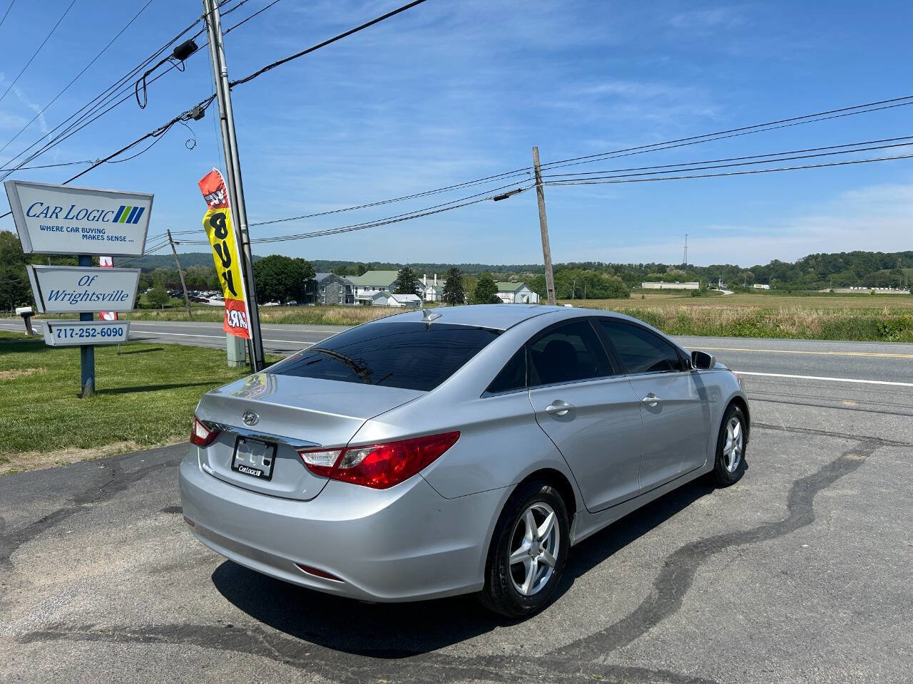 Used 2011 Hyundai Sonata GLS image 11