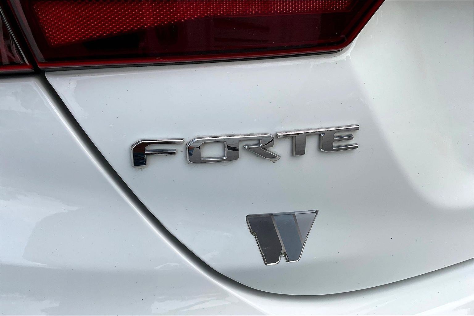 Used 2020 Kia Forte LXS FWD image 22
