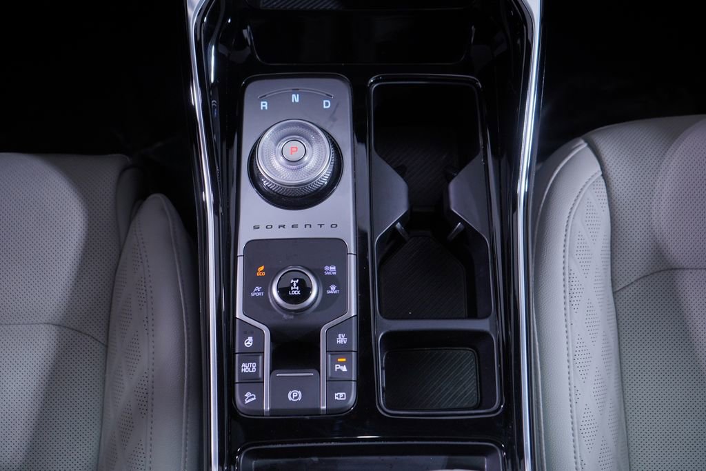 Used 2025 Kia Sorento SX Prestige image 15