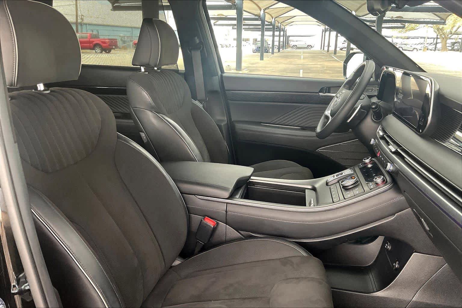 Used 2024 Hyundai Palisade Calligraphy AWD/4WD image 16