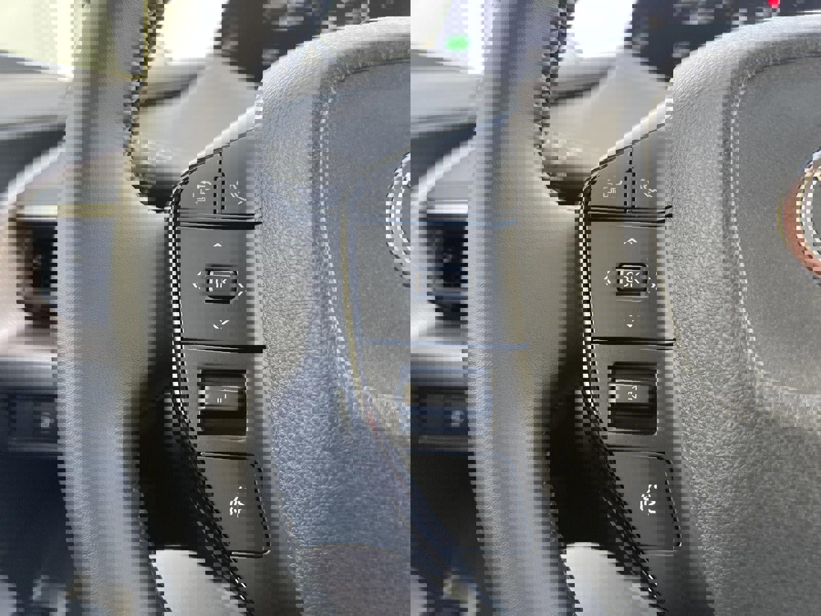 Used 2025 Toyota Prius XLE image 20